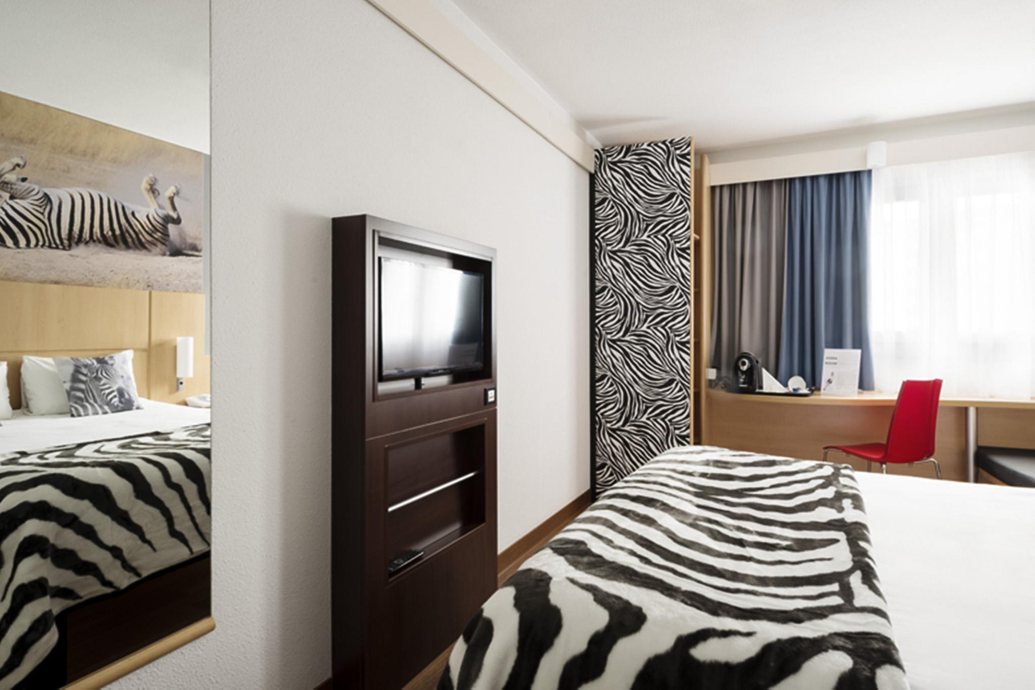 Ibis Warszawa Centrum Hotel Ngoại thất bức ảnh