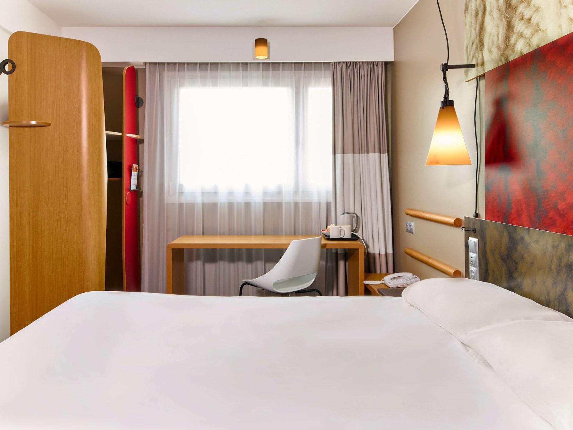 Ibis Warszawa Centrum Hotel Ngoại thất bức ảnh